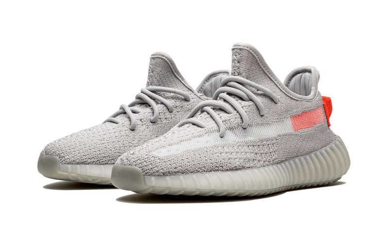 yeezy-boost-350-v2-tail-light-369362_800x